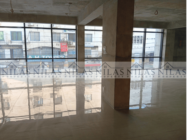Prominent Commercial Office 2000 sft Space for Rent