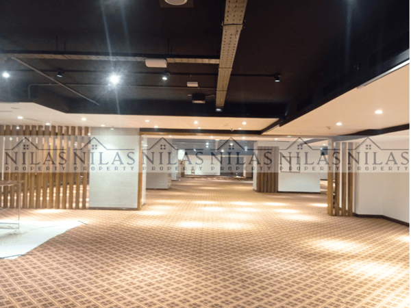 Ground Floor 5000 Sft Showroom/Office Space for Rent