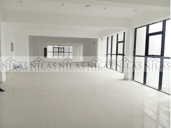 Grand Commercial 4500 Sft Prominent Space Rent in Mirpur