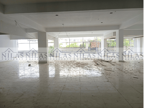 Commercial 7000 Sqft Office Space for Rent
